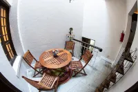 Casa Porfirio Hotels in 