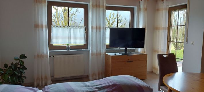 Renates Ferienhaus Hotels in Riedenburg