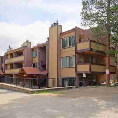 The Lift C212 Condo Hotel Exterior