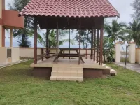 Seri Indah Resort Ξενοδοχεία στην πόλη Batu Buruk