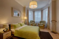 Home Apart 4 - موقف سيارات