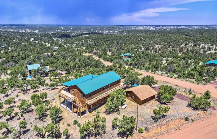 Overgaard Cabin W/Pool Table+Incredible View!