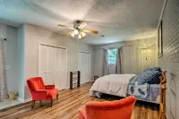 Renovated Home on Watauga River, by Boat Ramp - 3 stjerner