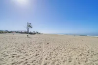 Victorian Carpinteria Apartment < 1 Mi to Beach!