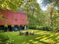 Pet-friendly Cottage at Historic Millbrook Farm Estate
