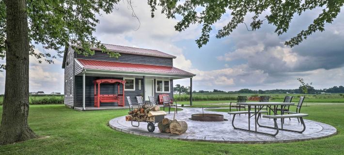 Cozy Haven of Rest Home w/ Amish Country Views! Hotels in LaGrange County