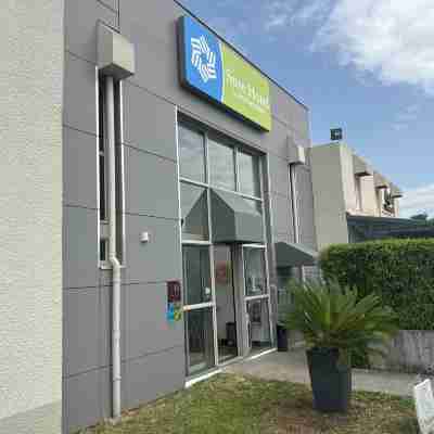 Sure Hotel by Best Western Valence Nord Hotel Exterior