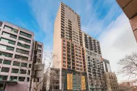 Oaks Melbourne on Lonsdale Suites