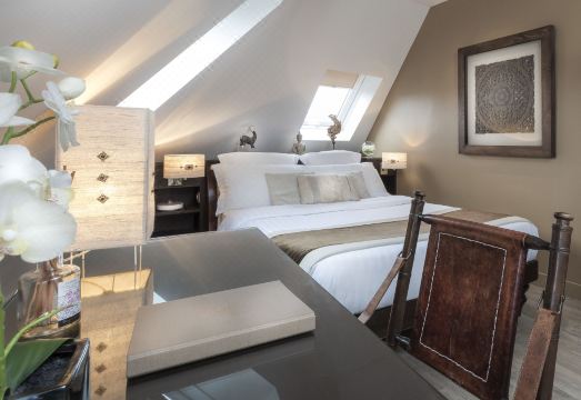 호텔 카르티에 라탕 객실