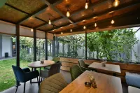 Andor Hotel