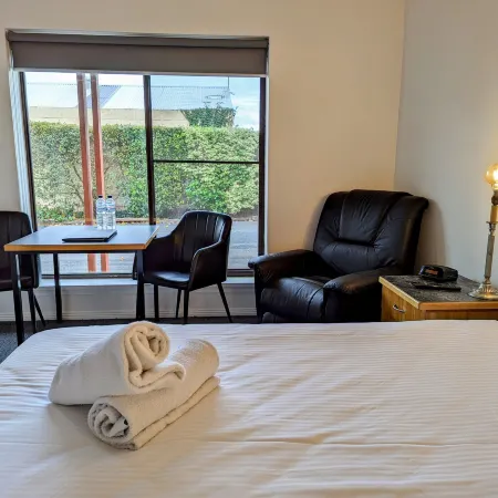 Arkana Motor Inn & Terrace Apartments
