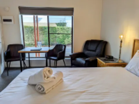 阿爾卡納汽車旅館和陽台公寓