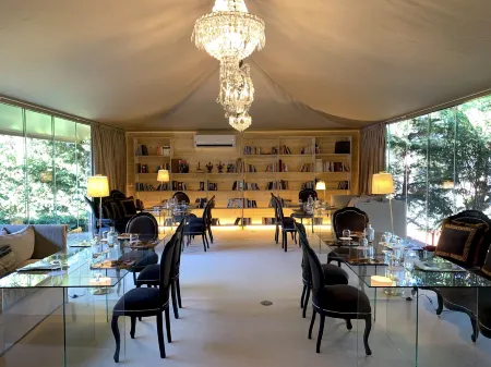 Carmo's Boutique Hotel - Small Luxury Hotels of the World Отели в г. Понти-ди-Лима