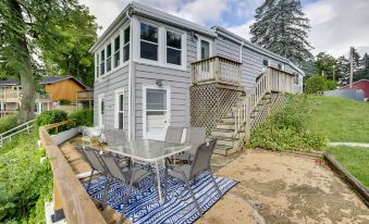 Sister Lakes Cottage with Dock and Grill!