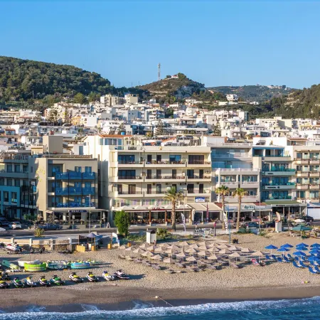Steris Elegant Beach Hotel & Apartments