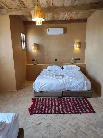 Hotel Kasbah Riad Amnir Отели в г. Мхамид-Эль-Гизлане