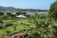 Serenity Ocean Lodge Hotel a Wilderness