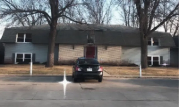 Cozy, Clean!  Pets Welcome..Close to Walking/Bike Trail 酒店