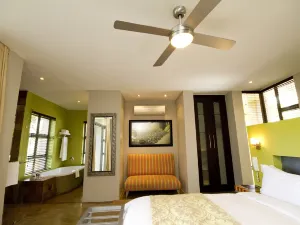 Francolin Lodge