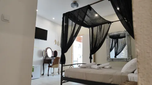 Anchor Suites