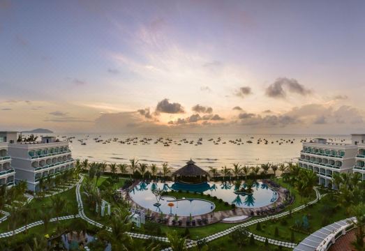 3. 더 세일링 베이..