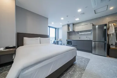 The Muse Hotel & Residence Hotel in zona Suhyosa