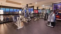 Seven Oaks Hotel Regina, SureStay Collection by Best Western - Gym