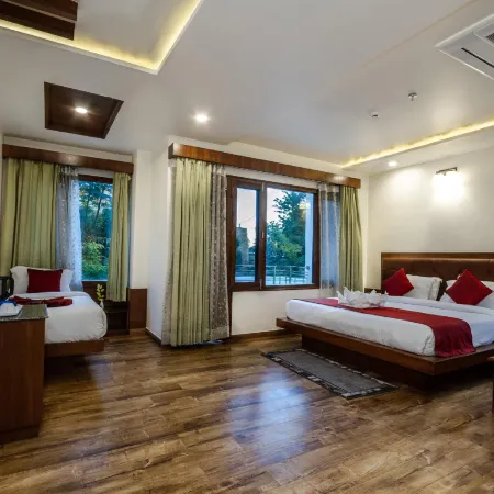 Ashapuri Residency Manali - A Centrally Heated and Air Conditioned Hotel