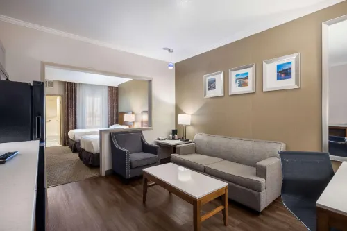 MainStay Suites Orange County John Wayne Airport - navetta aeroportuale
