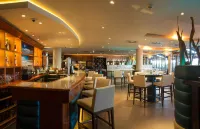 The Royal Yacht - bar