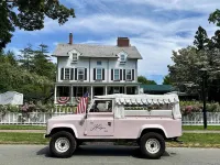 The Hedges Inn - Bed and Breakfasts