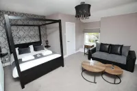 OYO Glyn Valley Hotel Hotels in 