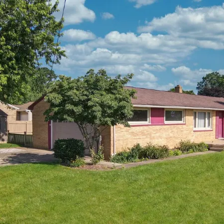The Blitz House: Where Legends Unwind