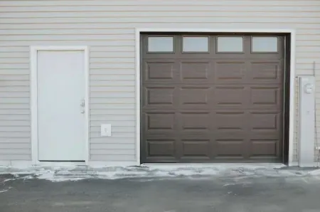 Modern Townhouse Walking Distance to Downtown