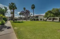 Renovated Villa in Old Litchfield
