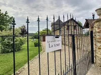 Trois Logements indépendant au Grande Vigne Hotels in Vernon