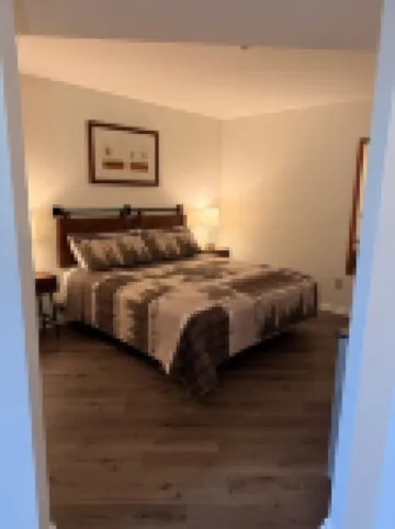 Condo at Mtn Creek  1 Bdr 1 Bath sleep 4 Mtn view #234 ヴァーノン・タウンシップのホテル