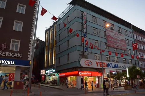 奧圖格酒店 伊斯帕爾塔酒店