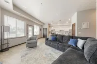 Charming 2-bedroom/2 bath apartment with spa & fitness room amenities in Mankato