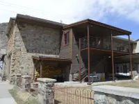 Modern Downtown Loft in Heart of Silverton Hotels in Silverton