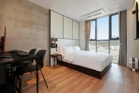 Dongtan Station Just Sleep Hotel