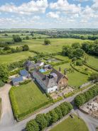 Overtown Manor Bed and Breakfast