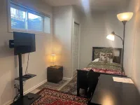 Blue Kuti B&B Hotels in Southeast Edmonton