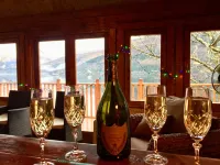 Lochwood House B&B and Self Catering Hotels near The Christmas Dove