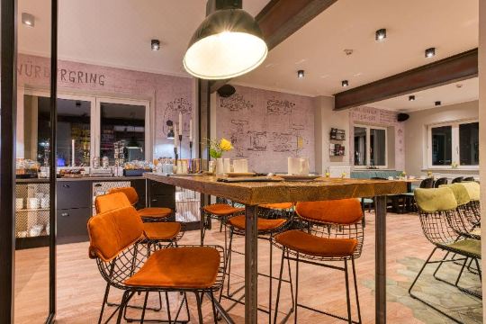 4. 비엔나 하우스 ..