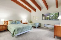 Waters Edge Escape Patio w/ BBQ, Near Beach Hotels near SUGAR PINE POINT STATE PARK