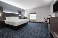 La Quinta Inn & Suites by Wyndham Muskogee Hotels in Muskogee