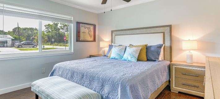 Swim, Game & Bbq: Family Retreat in Stuart Hotels in Stuart