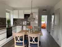 Exklusive Ferienwohnung auf Sehr Großem Grundstück nur 1500m zum Strand