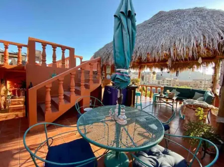 Pickleball court, pool & bar duplex w/ocean view- UNIT A